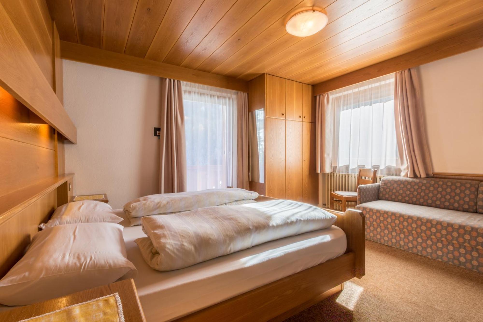 Hôtel Dolomitdreams à La Villa  Extérieur photo